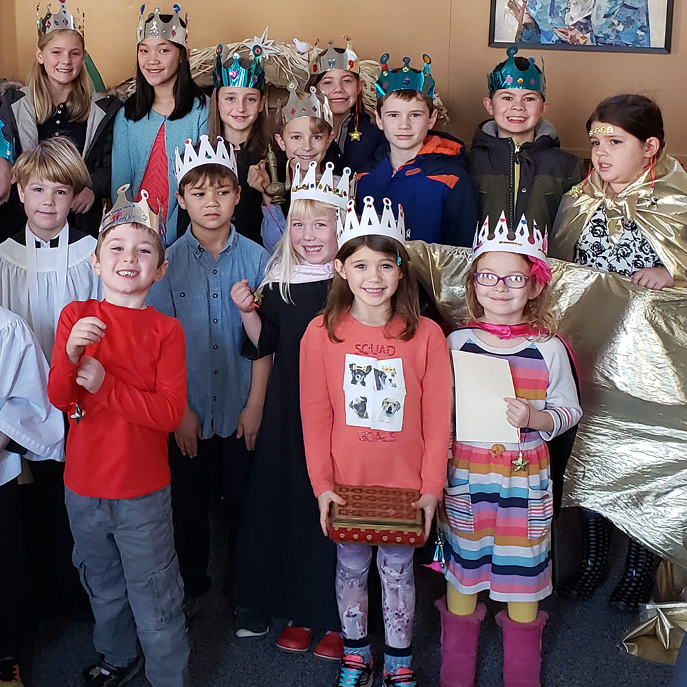 Children dressed up as royalty
